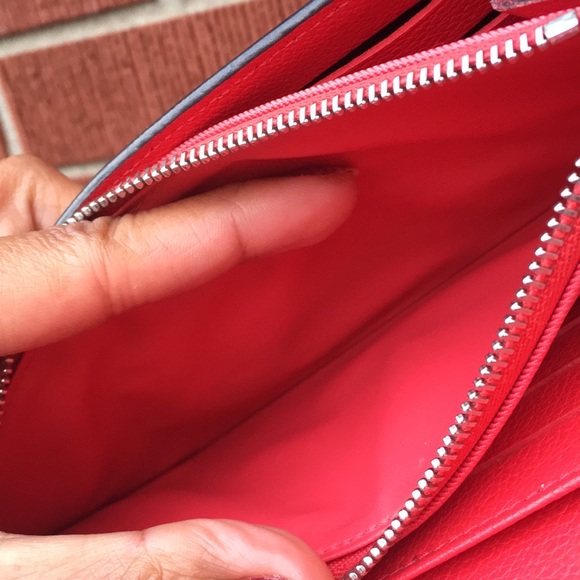 Authentic Louis Vuitton Wallet - Picture 6 of 16